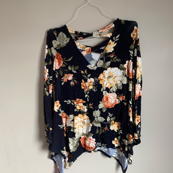 Altar'd State size medium Blue Floral Tunic long - Picture 4 of 7